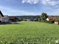 Inserat Berndorf: Ebenes Baugrundstücke in sonniger Lage