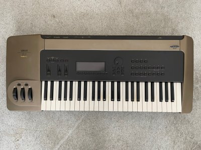 Inserat Yamaha VL7 Virtual Acoustic Synthesizer