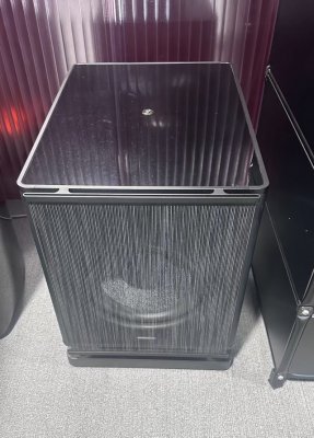Inserat Sonus Faber Gravis VI Aktiver Subwoofer