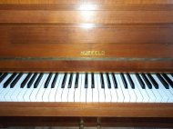 Inserat Modernes Hupfeld - Piano spielbereit