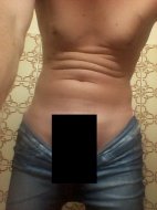 Inserat Frau mit sehr kleinen Brüsten gesucht!