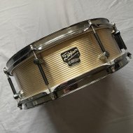 Inserat Zildjian und Noble und Cooley Cast Snare