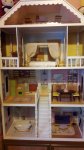 Inserat Puppenhaus aus Holz zu verkaufen