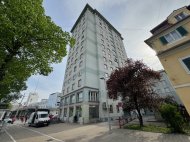 Inserat Graz Lendplatz Keplerstraße sanierungsbedürftige 3 Zimmerwohnung mit Top Aussicht im 8. Stock