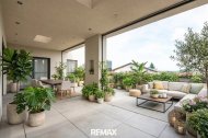 Inserat ! PROVISIONSFREI ! Barrierefreier Terrassentraum mit Swim-Spa, 3 Zimmer, 2 Parkplätze