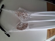 Inserat Ballkleid-Brautkleid Weiß 
