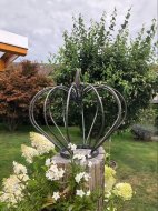 Inserat Rosenkronen geschmiedet -Schlosserei