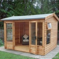 Inserat Gartenhäuserbau mit Holzglastüre 