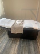 Inserat Gharieni Kosmetikliege