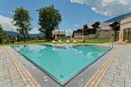 Inserat BODENSDORF AM OSSIACHER SEE - LINDENHOF: GROSSZÜGIGE 2-ZI-WOHNUNG IN EXKLUSIVER WOHNANLAGE (NUR 14 PARTEIEN) 24 M² BALKON, CARPORT, AUSSENPOOL UND SAUNALANDSCHAFT