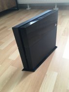 Inserat Playstation 4 Konsole mit 9 Spiele